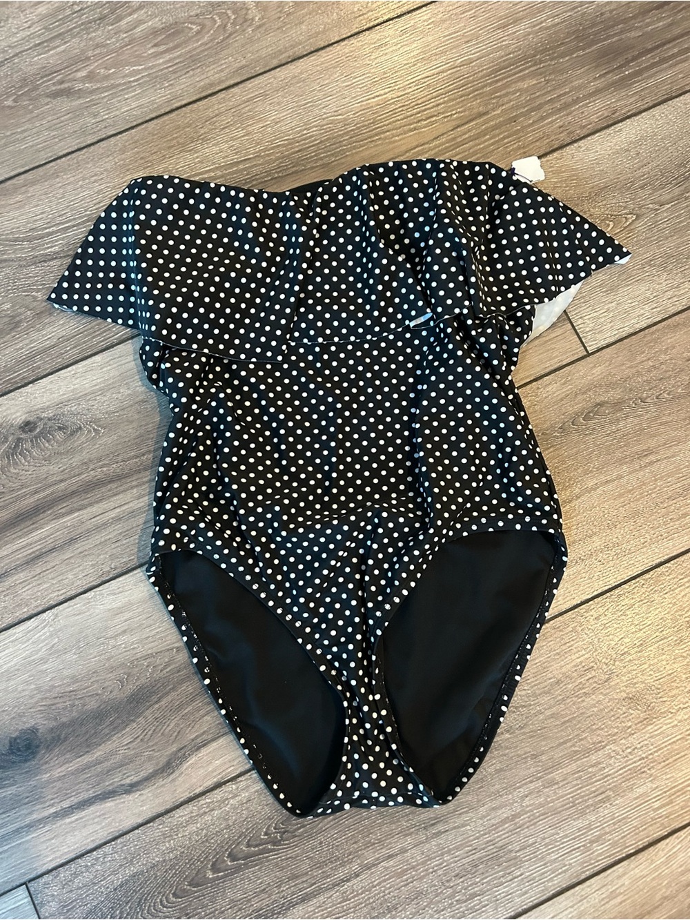 A.N.A. Women’s Black Polka Dot One-Piece Swimsuit Large